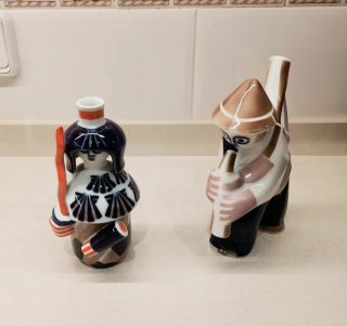 Colección de decoración, porcelana y antigüedades