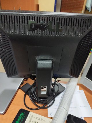 Pantalla DELL 17 Negra