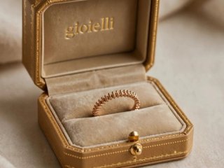 Anello oro 18k Gioielli