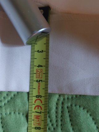Pantaloni in cotone colore avorio