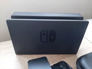 Nintendo Switch 1ª Versione + Accessori