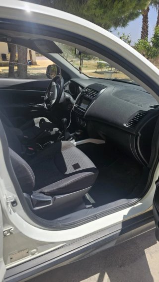 Mitsubishi ASX 2011