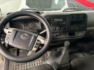 Nissan NT500 2017