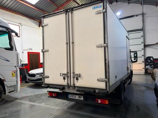 Nissan NT500 2017