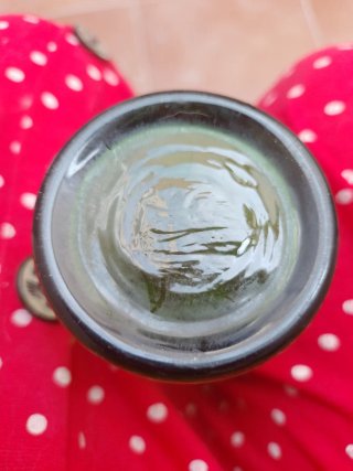2 jarrones de cristal verde con detalles de Oro