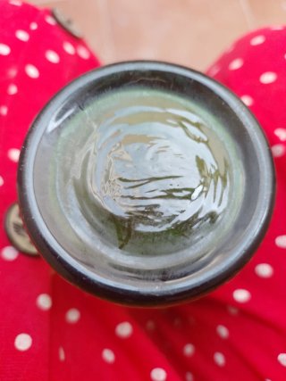 2 jarrones de cristal verde con detalles de Oro