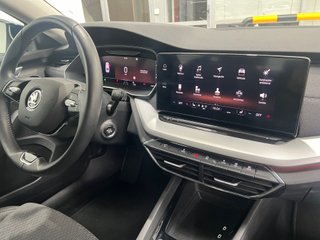 Škoda Octavia 2023 2.0 TDI 150CV COMO NUEVO