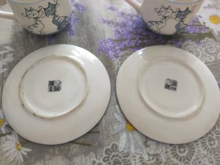2 Tazze + 2 Piattini con Gattini EFYA
