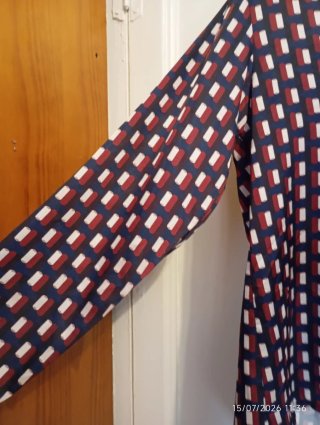 Blusa Satinada Elegante
