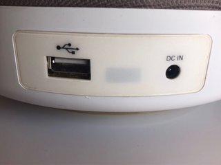 Base Carga Philips iPhone Altavoz