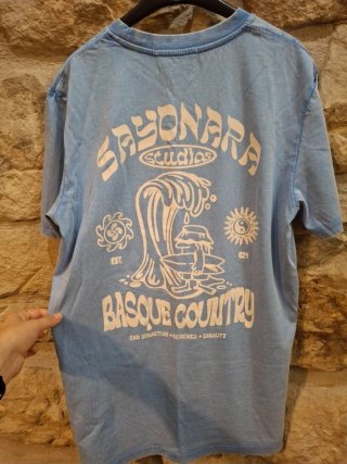 Camiseta Basque Country Sayonara Studios