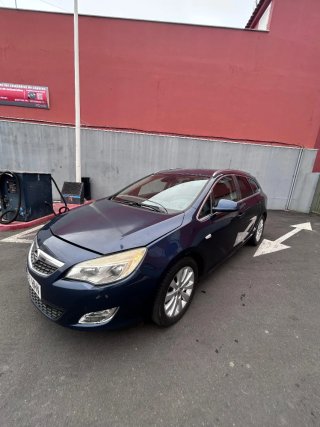 Opel Astra 2012