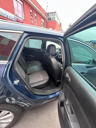 Opel Astra 2012