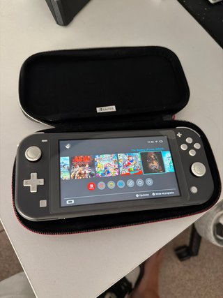 Nintendo Switch Lite