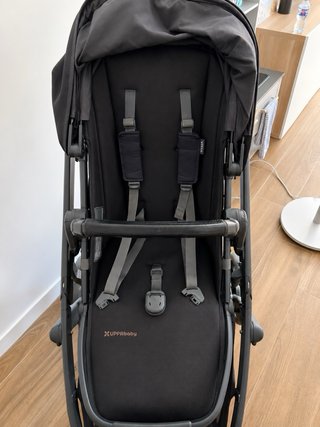 UPPAbaby Vista V2 Jake. Capazo NUEVO