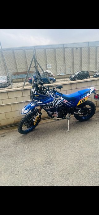 Yamaha Ténéré 700 World Raid Azul/Amarillo