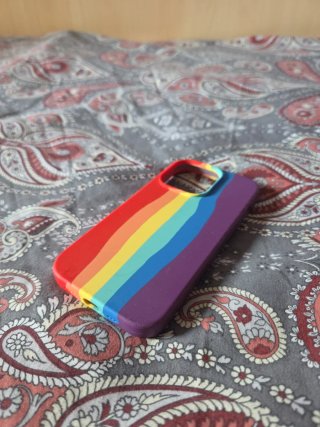 Funda iPhone 14 Pro Arcoíris
