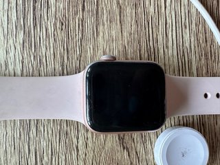 Apple Watch SE 40mm Rosa/Oro Rosa