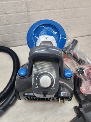 Aspiradora sin Bolsa 2 l 700 W
