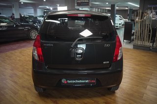 HYUNDAI i10 1.2 GASOLINA 78 CV 2011