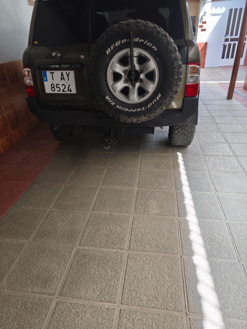 Nissan Patrol Y61 - foto 1