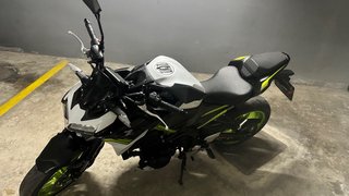 Kawasaki Z900 A2 2022 - 14.700 km
