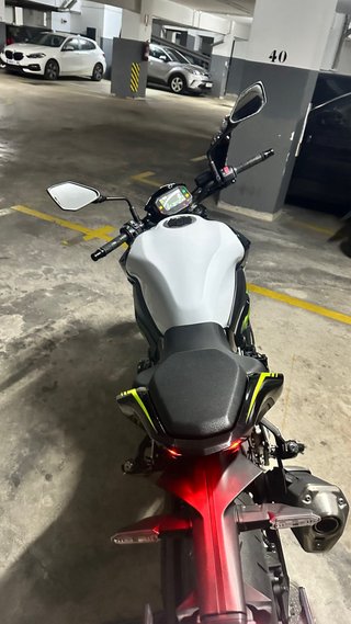 Kawasaki Z900 A2 2022 - 14.700 km
