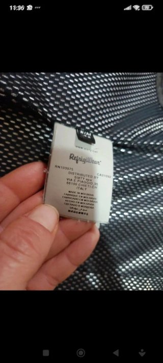Cappotto grigio scuro con cintura