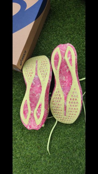 Asics Noosa Tri 16 Verde y Rosa