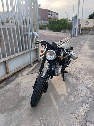 Mash Cafe Racer 250cc 2017 Negra/Blanca