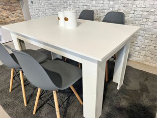 Mesa Comedor + 4 Sillas Noruega