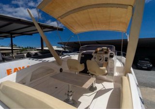 SESSA KEY LUXURY BOAT con amarre