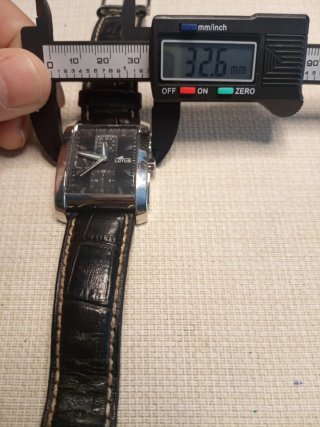 Reloj Lotus Modelo 15387 Negro
