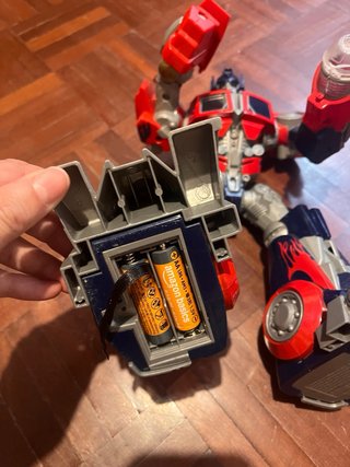 Figura di action del robot iconico Optimus Prime