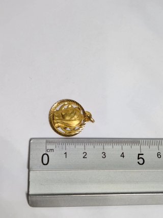 Colgante de oro 18kt.