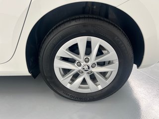 Skoda Fabia 2024 💥 Bajos KM | 95CV | Impecable |
