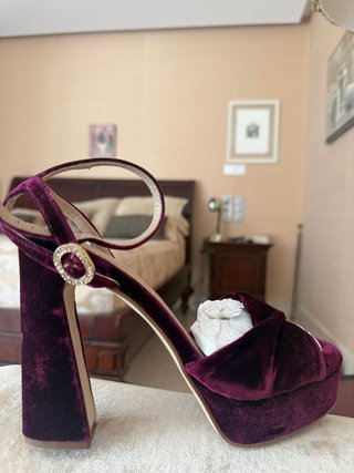 Zapatos Pedro Miralles de color Burdeos terciopelo
