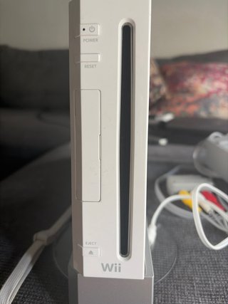 Nintendo Wii con Wii Sports y mandos