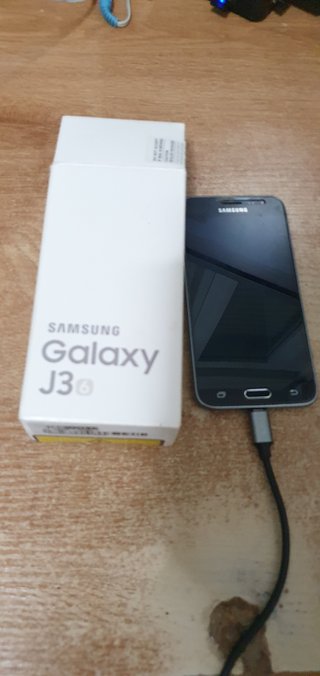 Samsung Galaxy J3 6 Negro