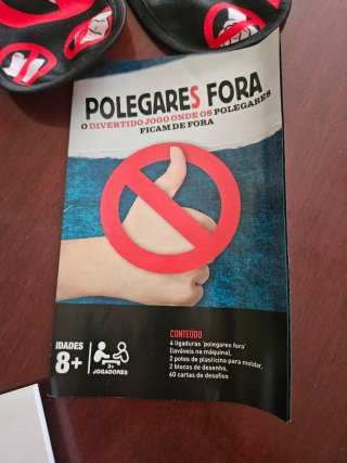 Juego de mesa Pulgares Fuera