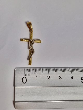 Colgante de oro 18kt.