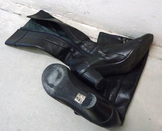 Botas altas Dansi Talla 43 Negras