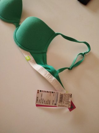 Sujetador Women Secret verde. Talla XS