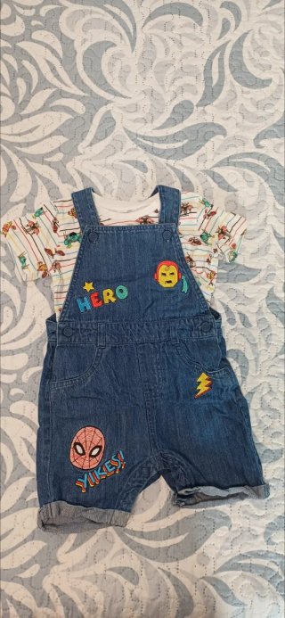 Conjunto bebé Marvel 12/18 meses