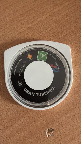 Juegos de la PSP con caja menos uno