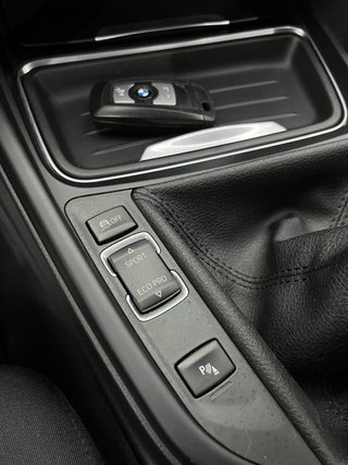 BMW Serie 3 2015 318d *ETIQUETA C🟢*