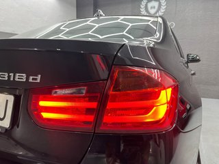 BMW Serie 3 2015 318d *ETIQUETA C🟢*
