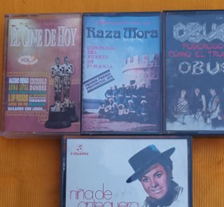 Lote 29.Cintas Casete Antiguas Música y Humor