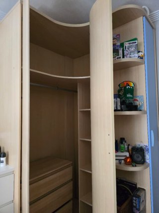Armario infantil madera y plástico