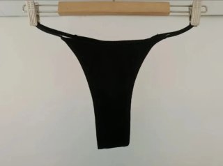 Bikini mujer negro con detalles dorados